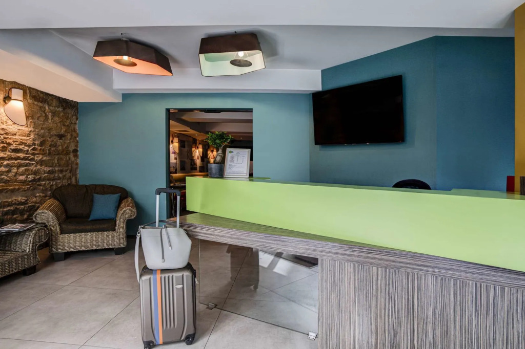 Republik Hotel