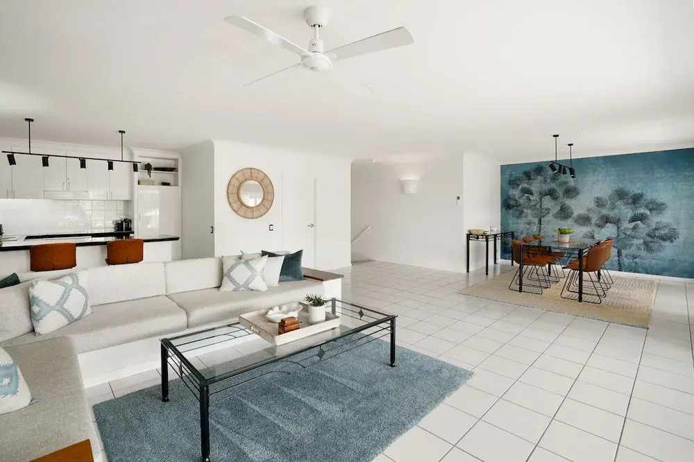 Belle Escapes - Oceanview Suite Alamanda Beachfront Resort "88"
