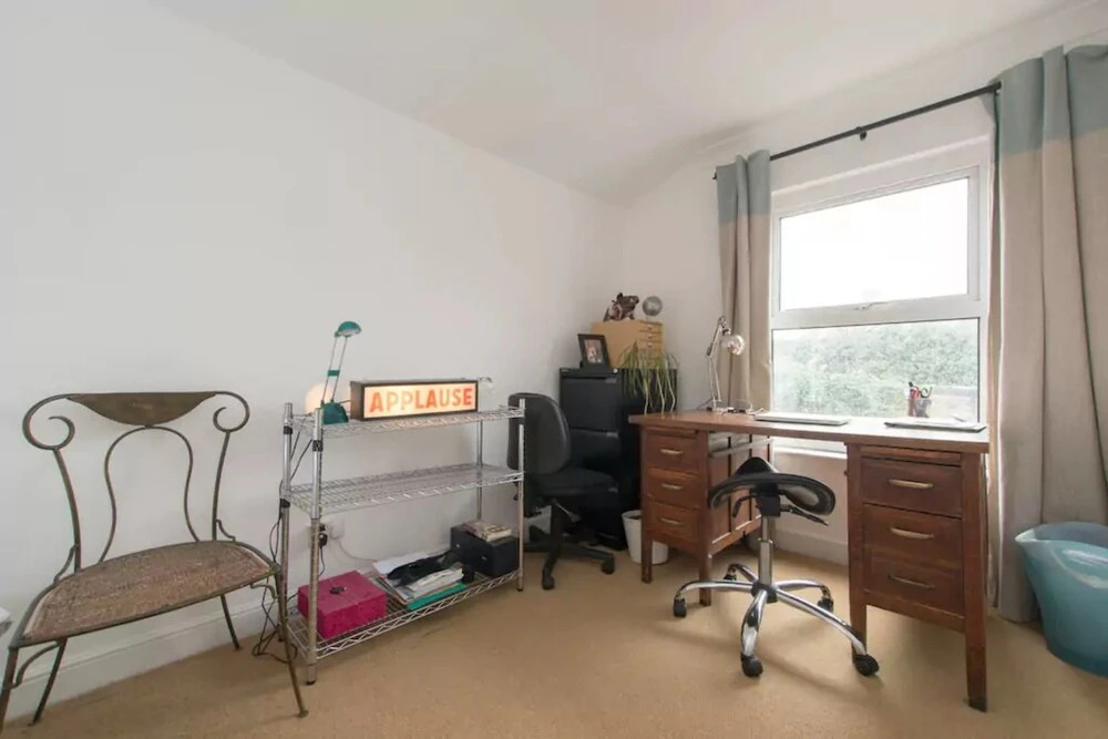 Beautiful 2 Bedroom House in Hackney