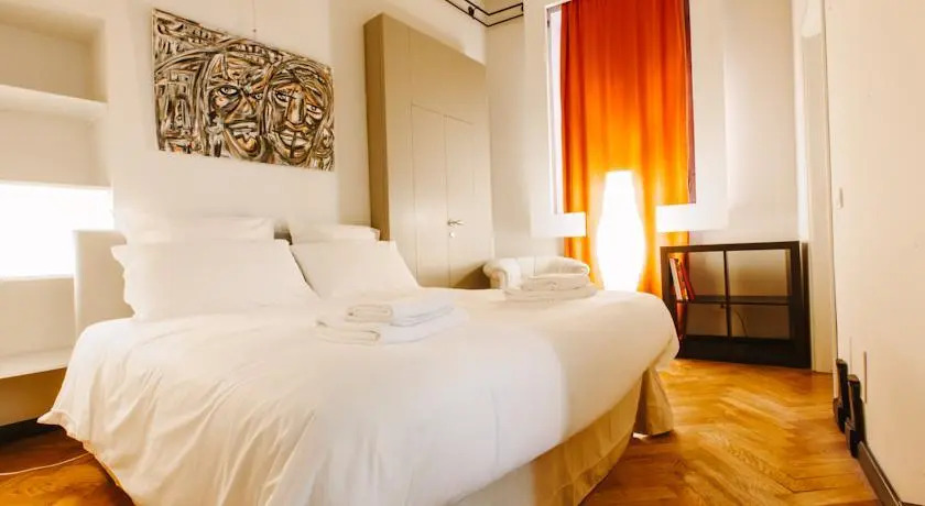 Re Art Monti Apartments