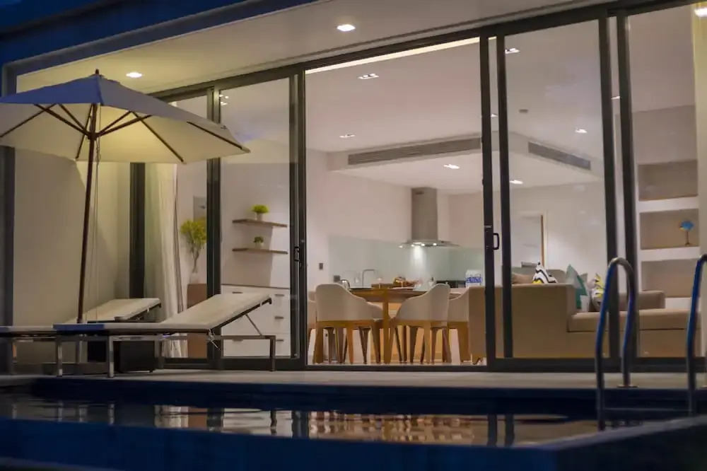 Modern 4 BR villa-golf view for family