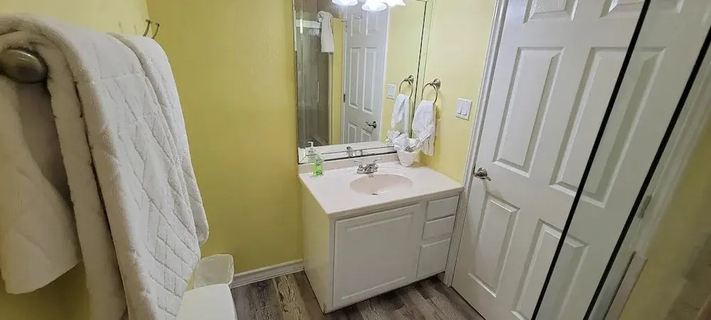 Brand New Inside 1/2 Block to Beach Fun Pool 2 Bedroom Home by Redawning