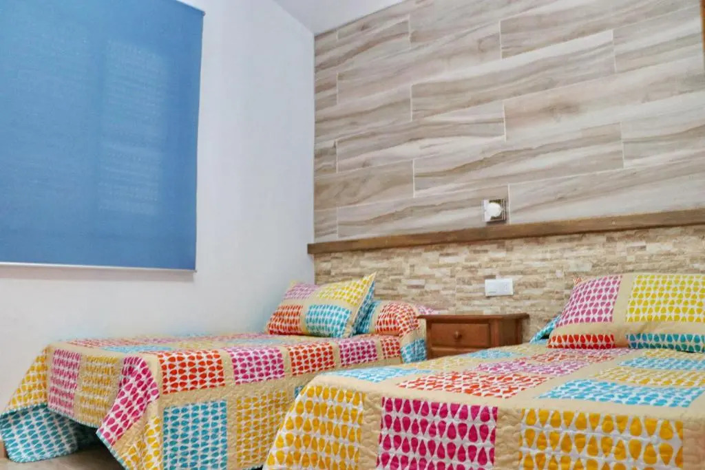Bungalow la Roa III con piscina comunitaria y privada