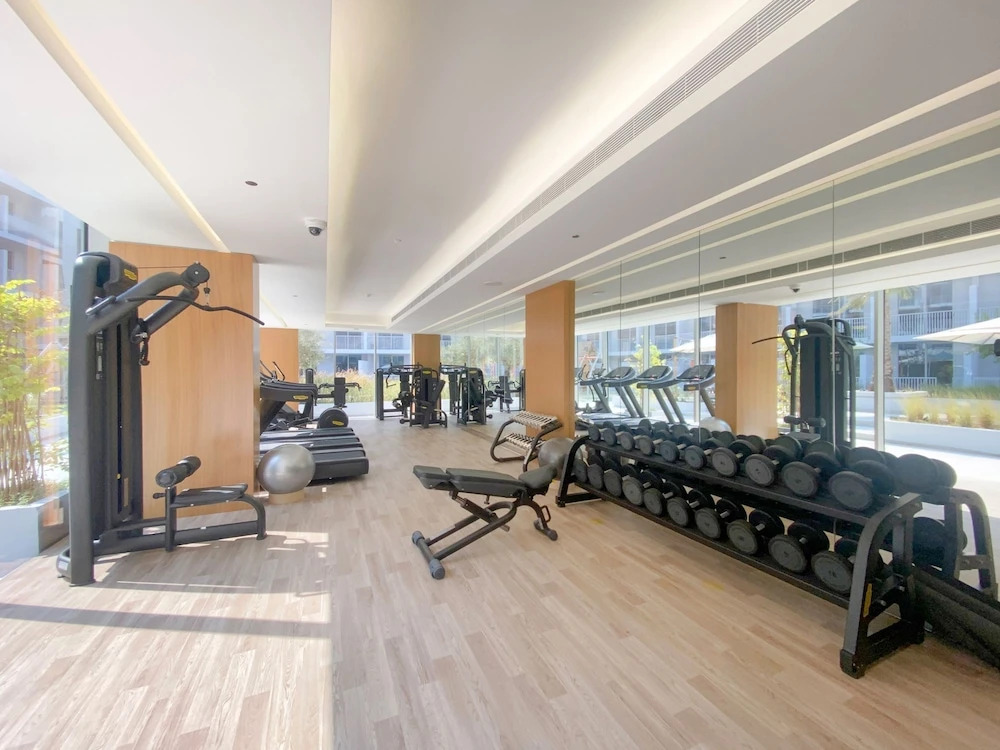 Luma 22 - 330 Studio