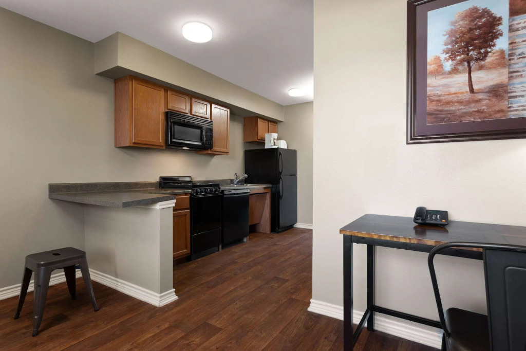 Eagle's Den Three Rivers Texas a Travelodge by Wyndham