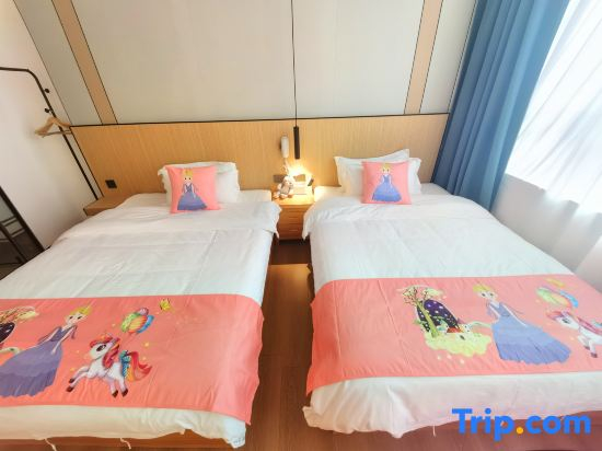 Weilanjian Hotel (Haikou Meilan Airport)