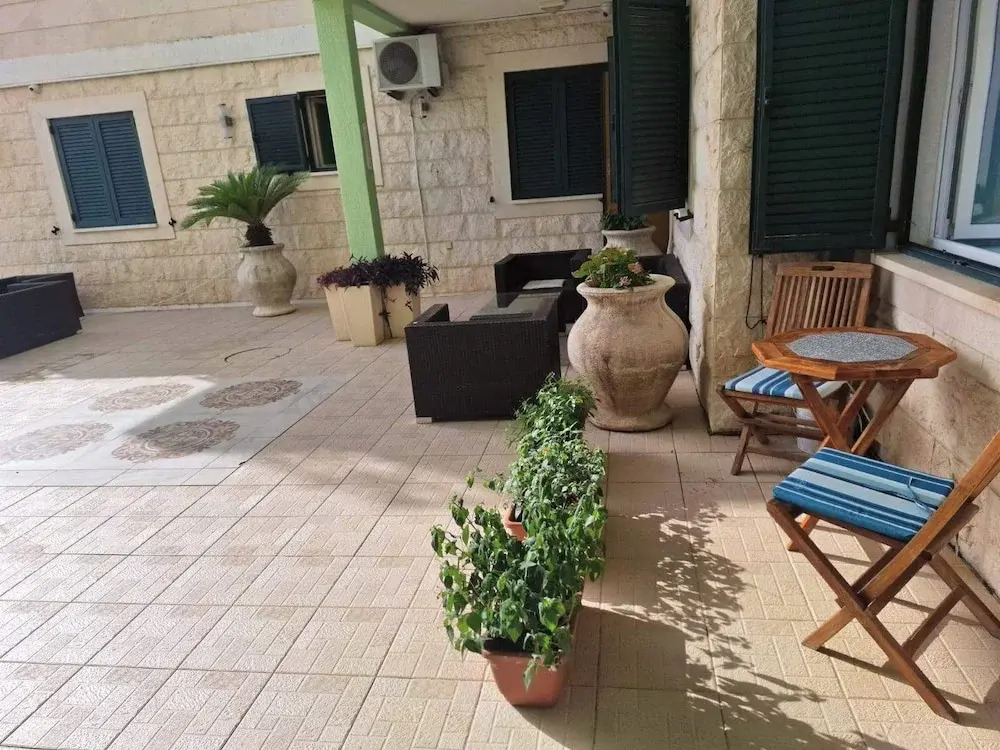 Beach Apartments Montesan