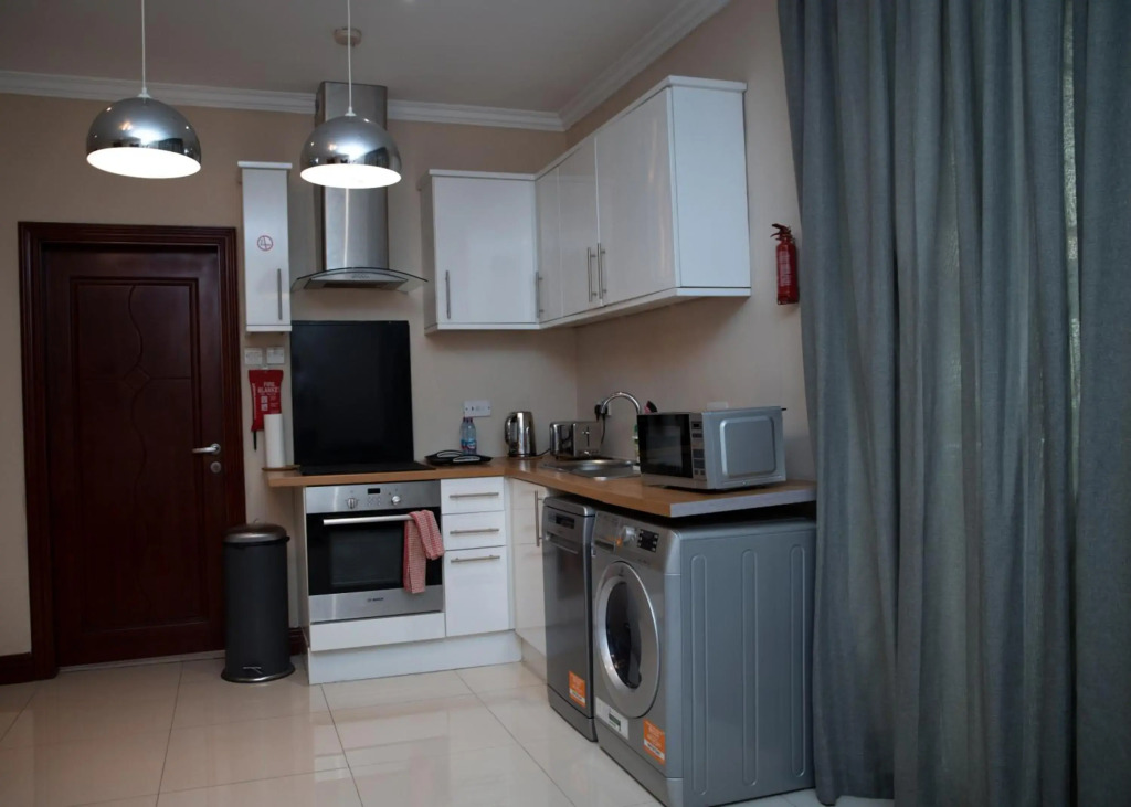 Cromer Apartment Hotel