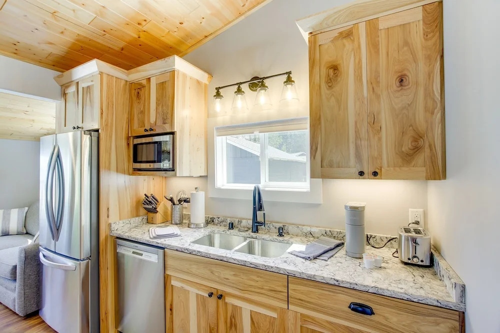Baileys Harbor Waterfront Vacation Rental w/ Grill