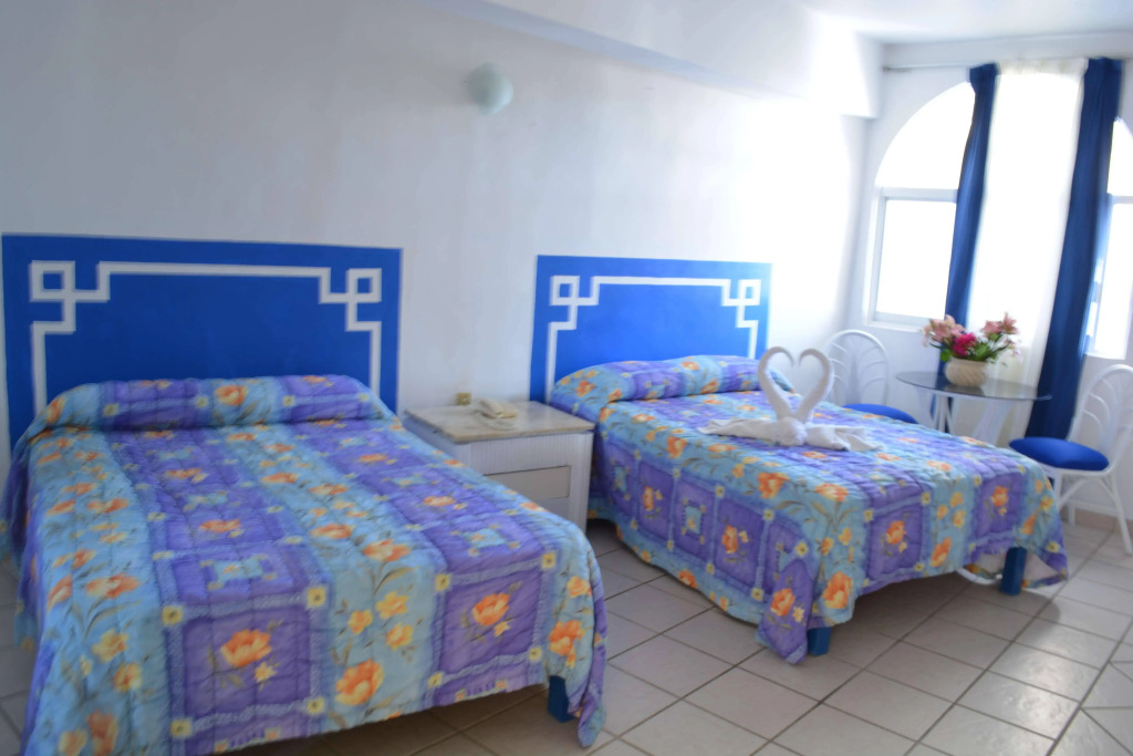 Acamar Beach Resort