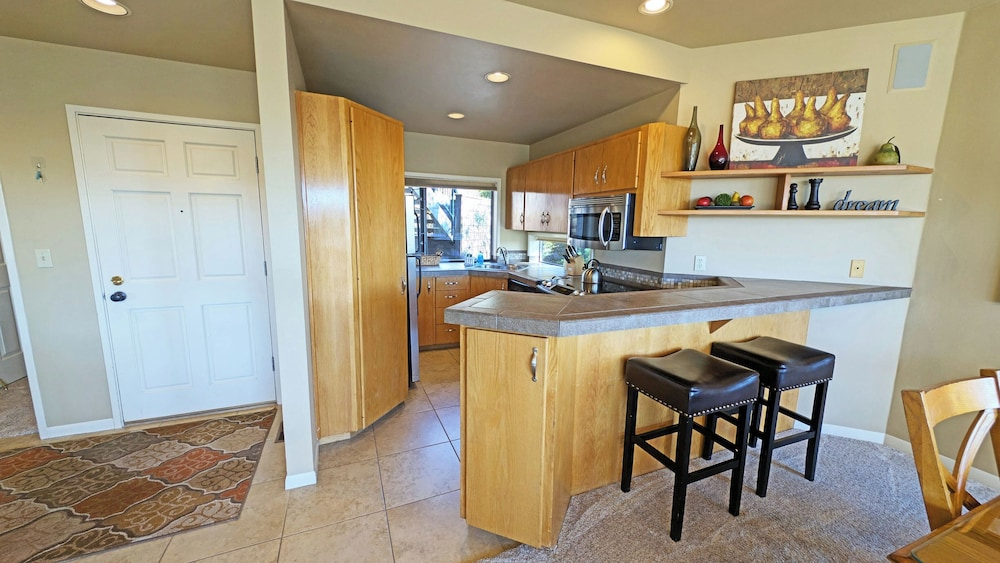 Mt Bachelor Village 324 A SR