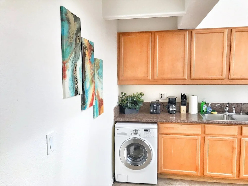 Little Italy Modern Lofts