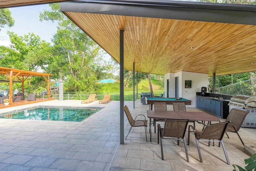 Cozy Two Bedroom Home Uvita - Casa de la Serenidad