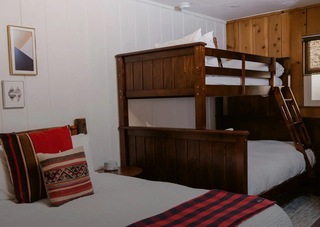 Grand Pine Cabins