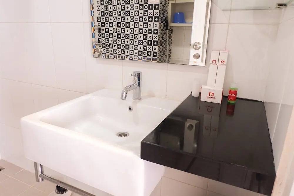 Strategic Location Westmark Apartment near Taman Anggrek