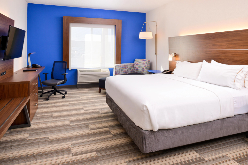 Holiday Inn Express Hotel & Suites Urbana-Champaign-U of I Area by IHG