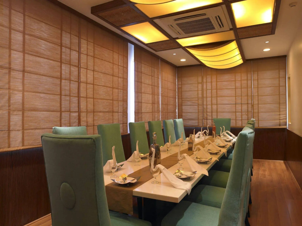 Blu Petal - A Business Hotel