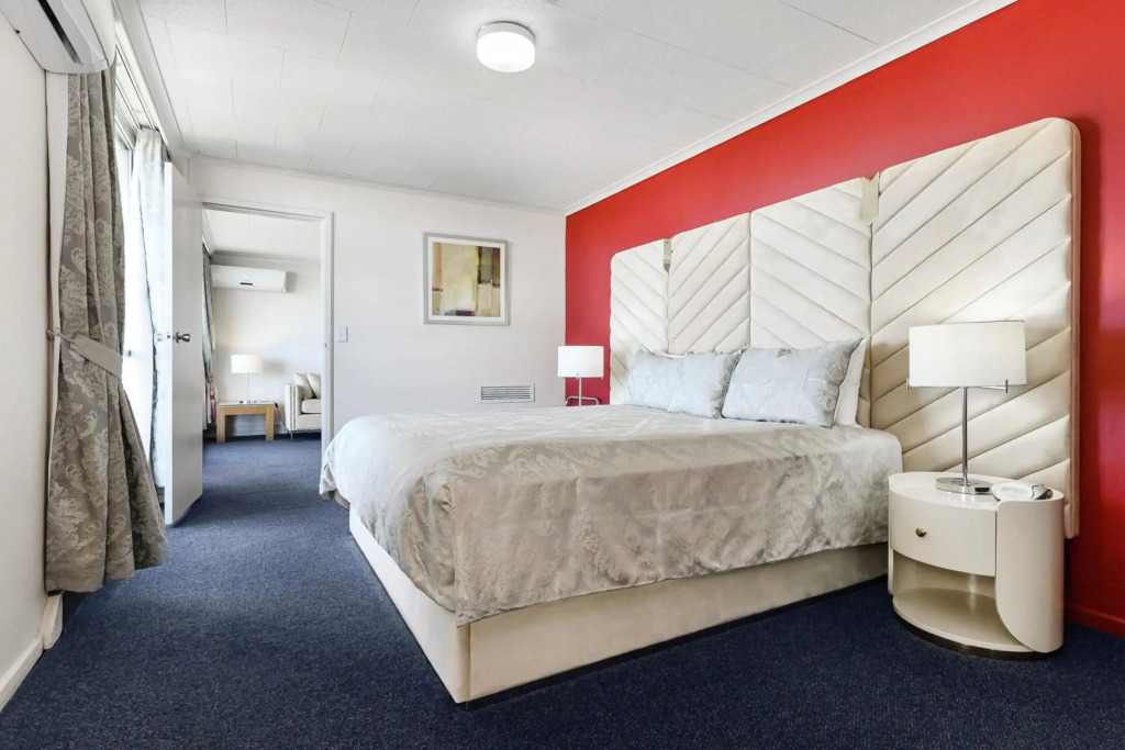 Highpoint International Hotel
