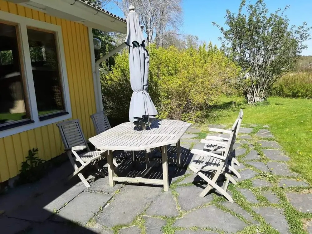 6 Person Holiday Home in Stromstad