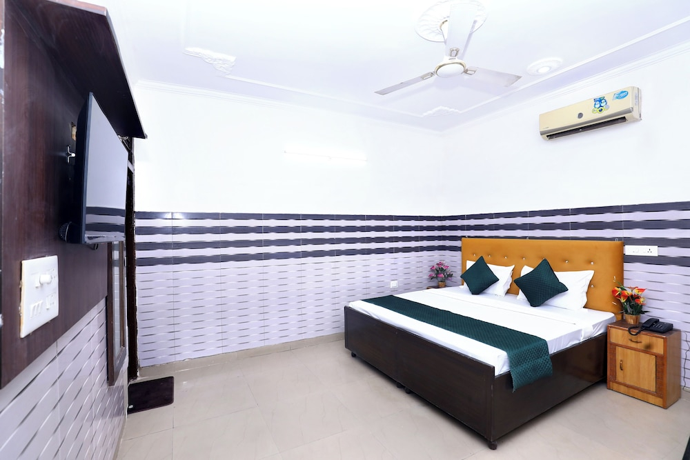 Hotel S2 Residency Near Railway Station Chandigarh
