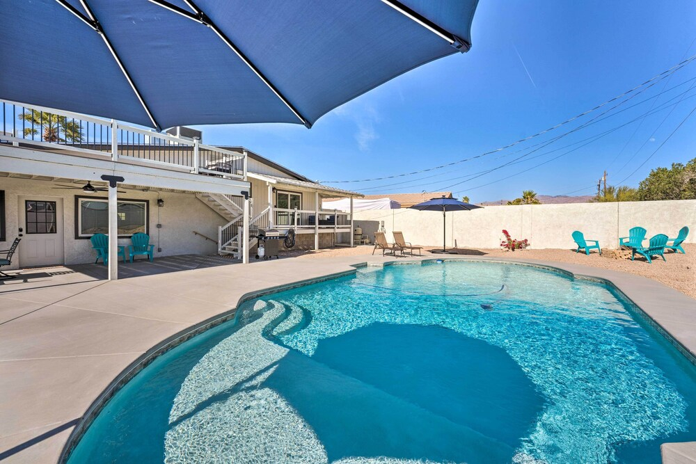 Pool, Game Room, Hot Tub: Lake Havasu City Oasis!