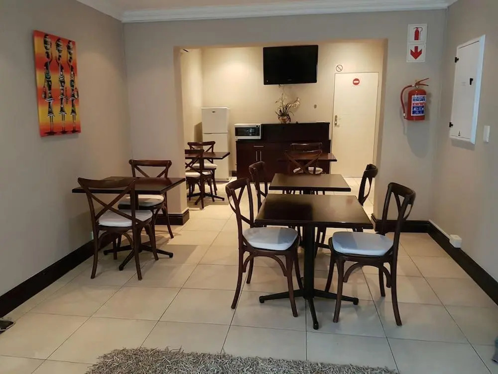 Fairview Bed And Breakfast - Family Room 2