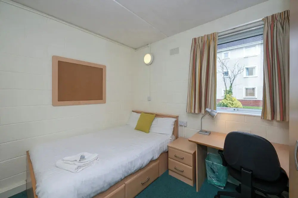 Castlewhite - UCC Summer Beds