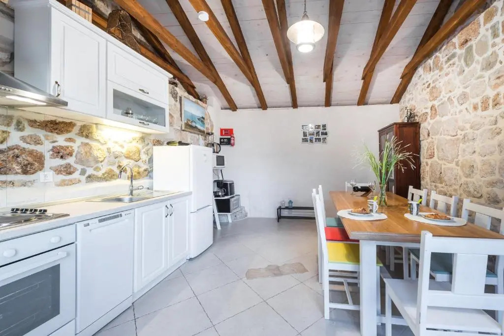 Villa Stone-Exceptional private Estate