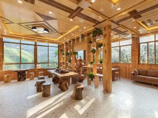 Longji Rice Terraces Qunlonghuizhu B&B (Jinfoding No. 3 Observation Deck Branch)