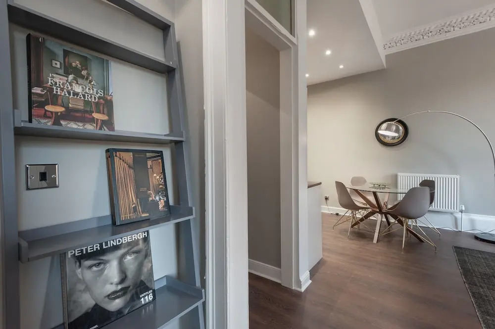 1 Bedroom Apartment In The West End
