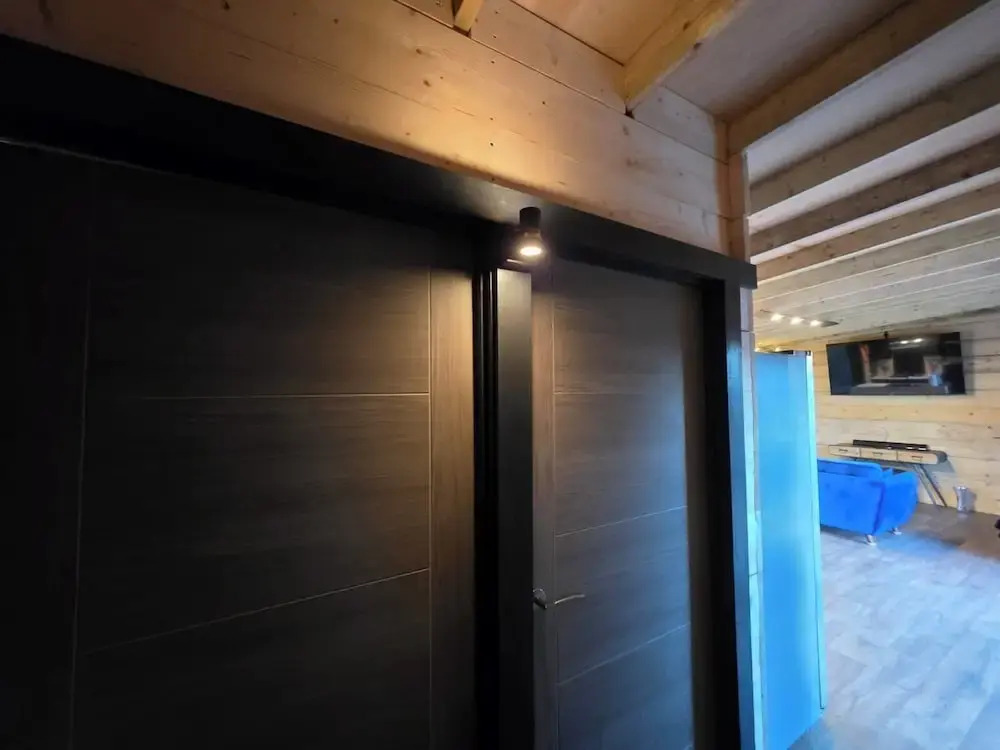 Tall Pines Lodge - Dog Friendly, Nr Sutton on Sea