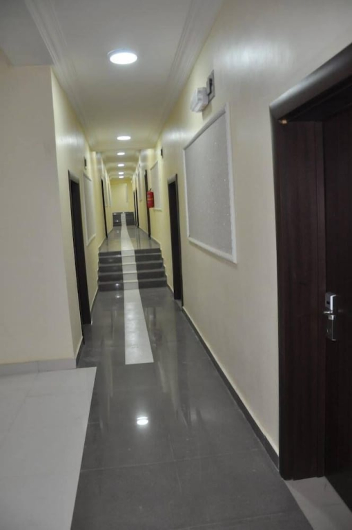 Capital Hotel-Grand Group