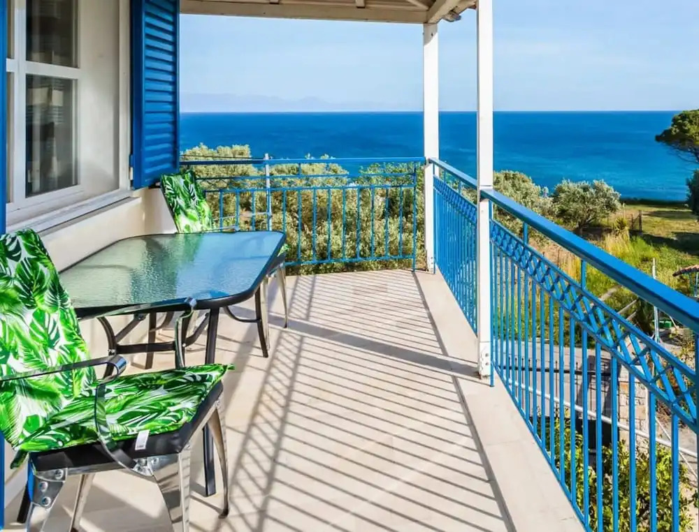 Koroni Seaview Retreats - Summer Escape Lodgings