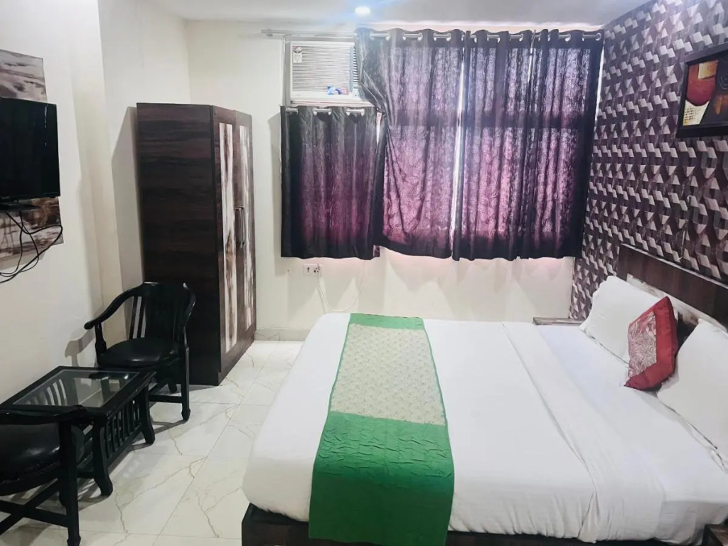 Hotel Asian Blue