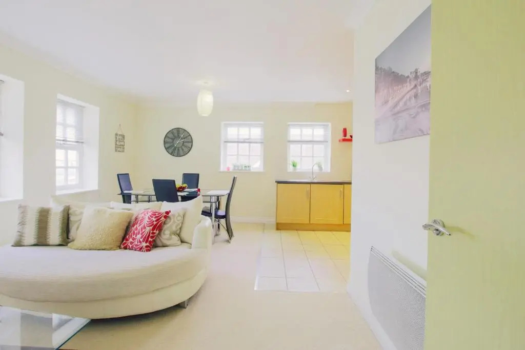 Starview Apartment 101