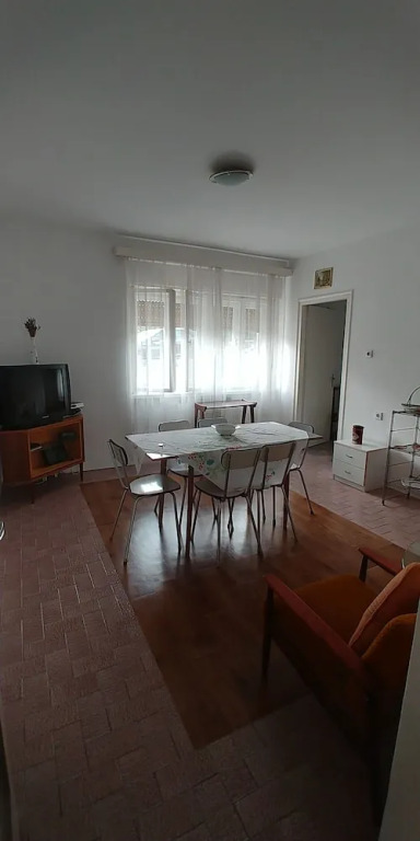 V&A Vacation Apartment