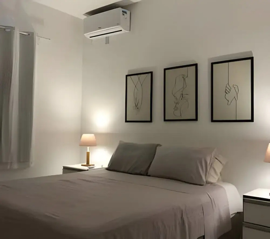 Apto charmoso, 2 quartos com PISCINA em Taperapuãn, A/C