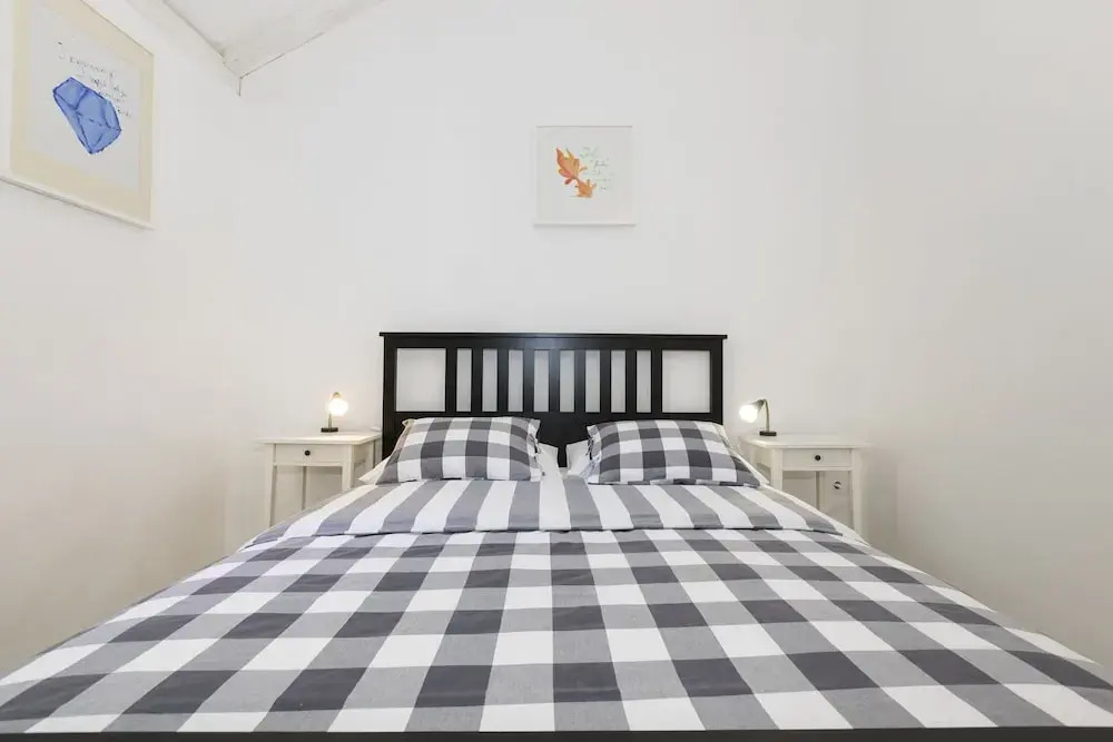 House Encanto - Old Town Retreat