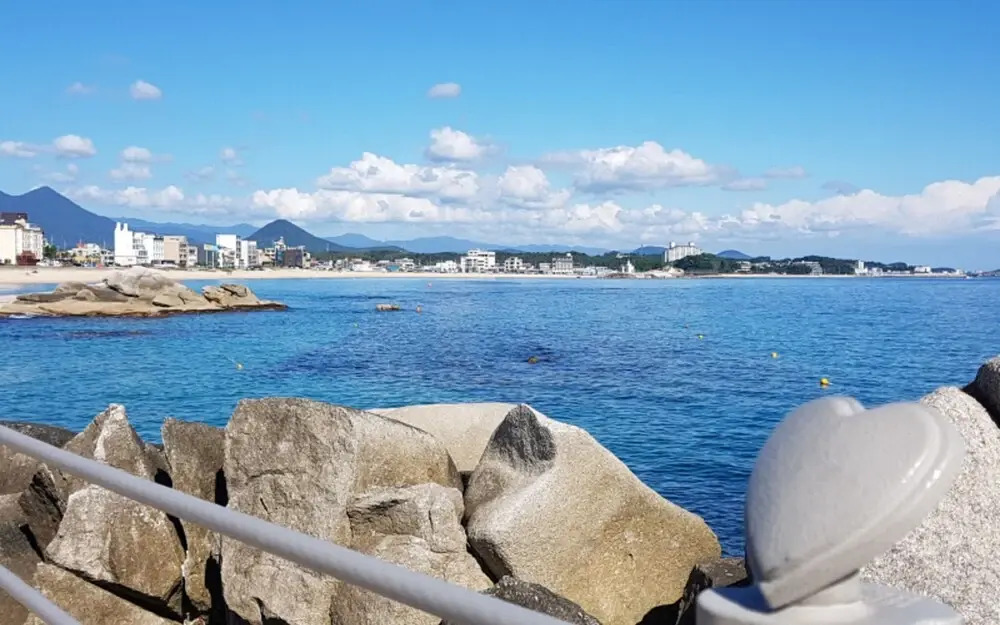 Goseong (Sokcho) Good Day House Pension