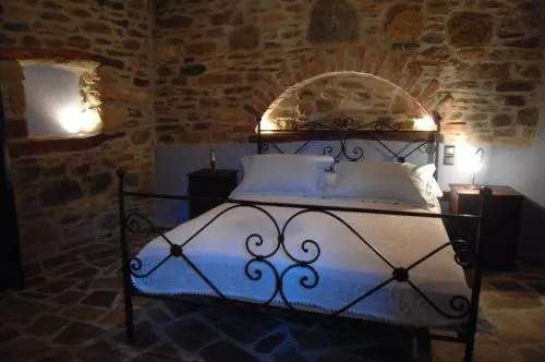 Lithos Homes