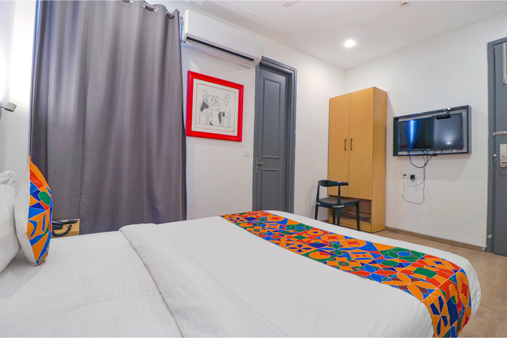 FabHotel Destiny Inn - Nr Medanta Hospital