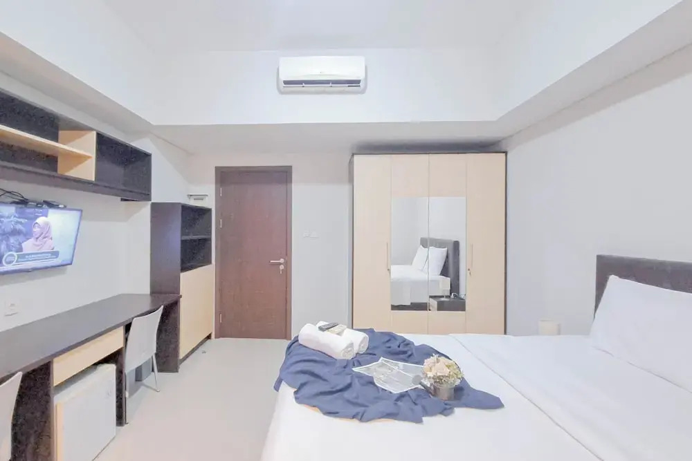 Best View Studio At Apartment Skyland City Jatinangor