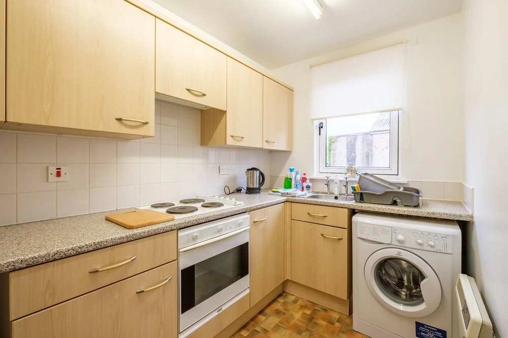 Station Apartment