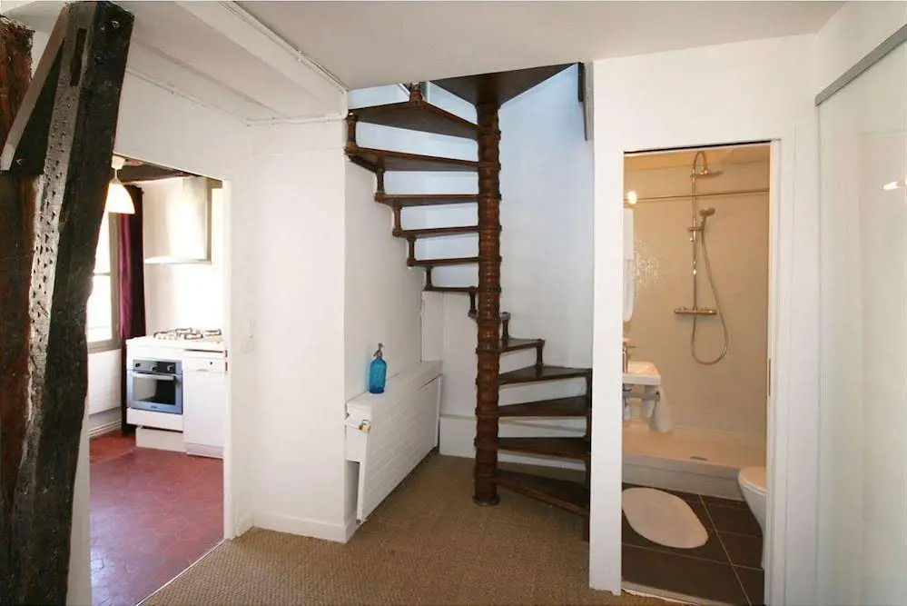My Apartment in Paris Louvre