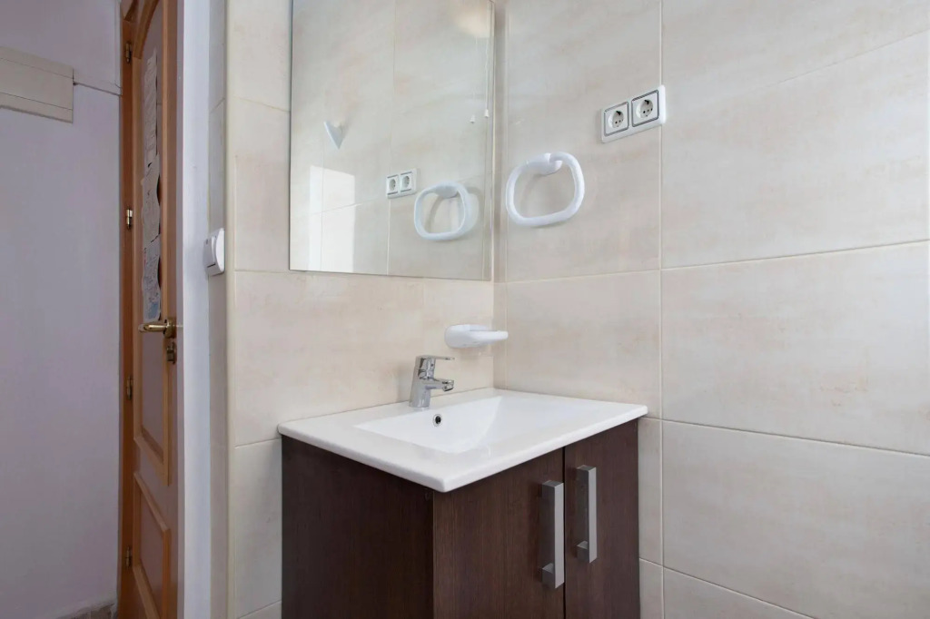 Apartamentos Tarradellas Sants Estació