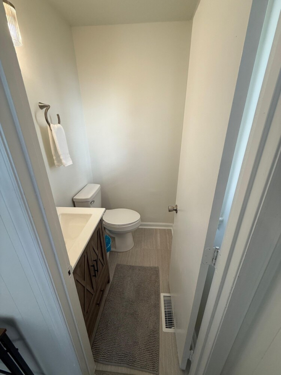 Newly Renovated 3 Bedroom House in Lakewood