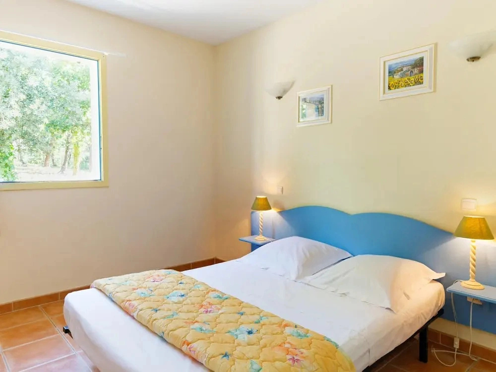 Spacious Provencal Maisonette Escape