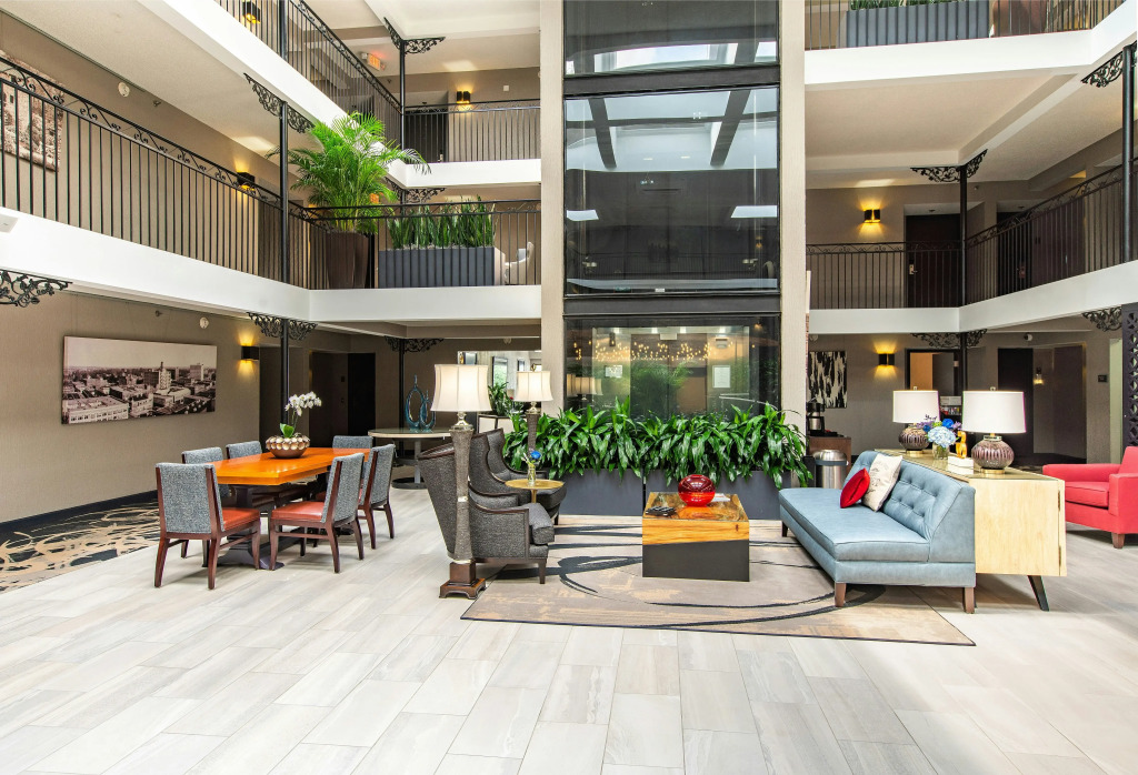 The Burgundy Hotel, Tapestry Collection by Hilton
