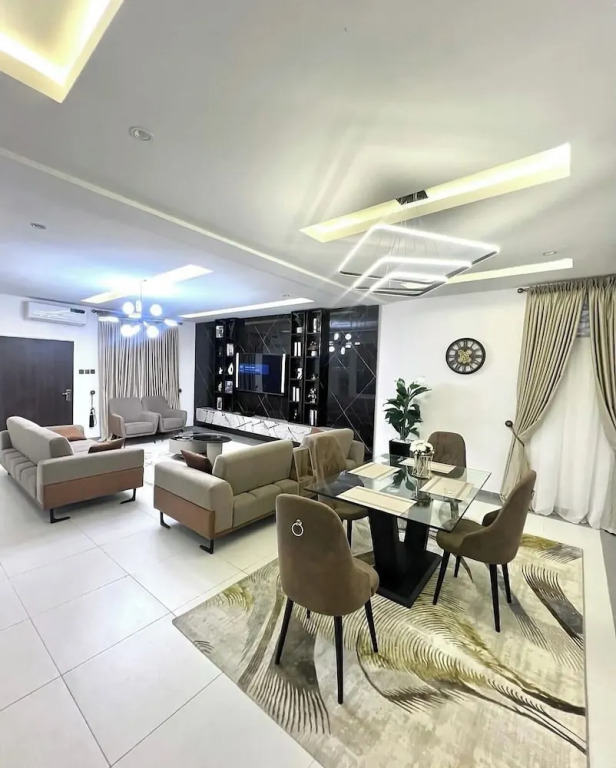 The Jhash Serviced Apartment