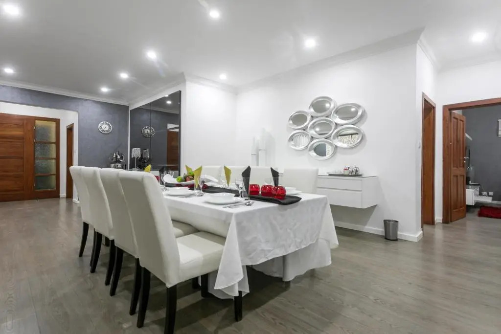 Fallsway Villas